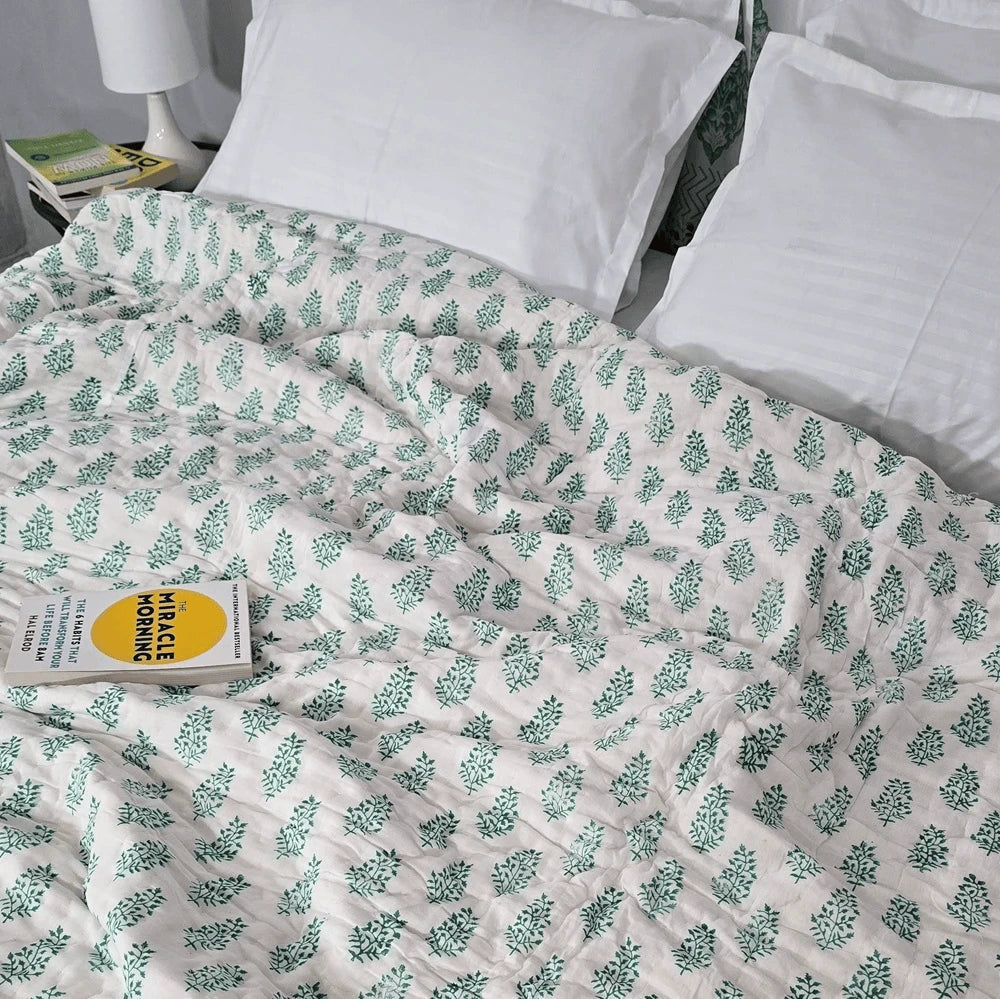 Hand Block Printed Mulmul Cotton All season AC Quilt - Samina (90X108 Inches)