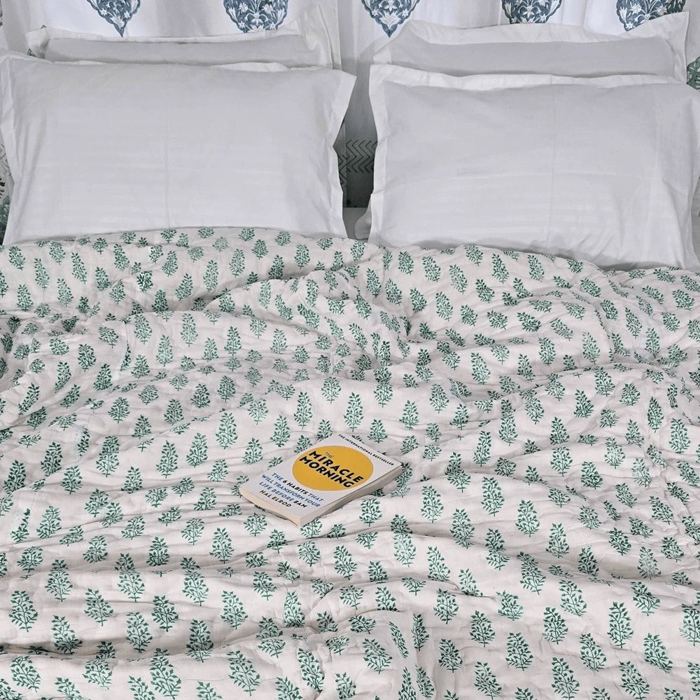 Hand Block Printed Mulmul Cotton All season AC Quilt - Samina (90X108 Inches)