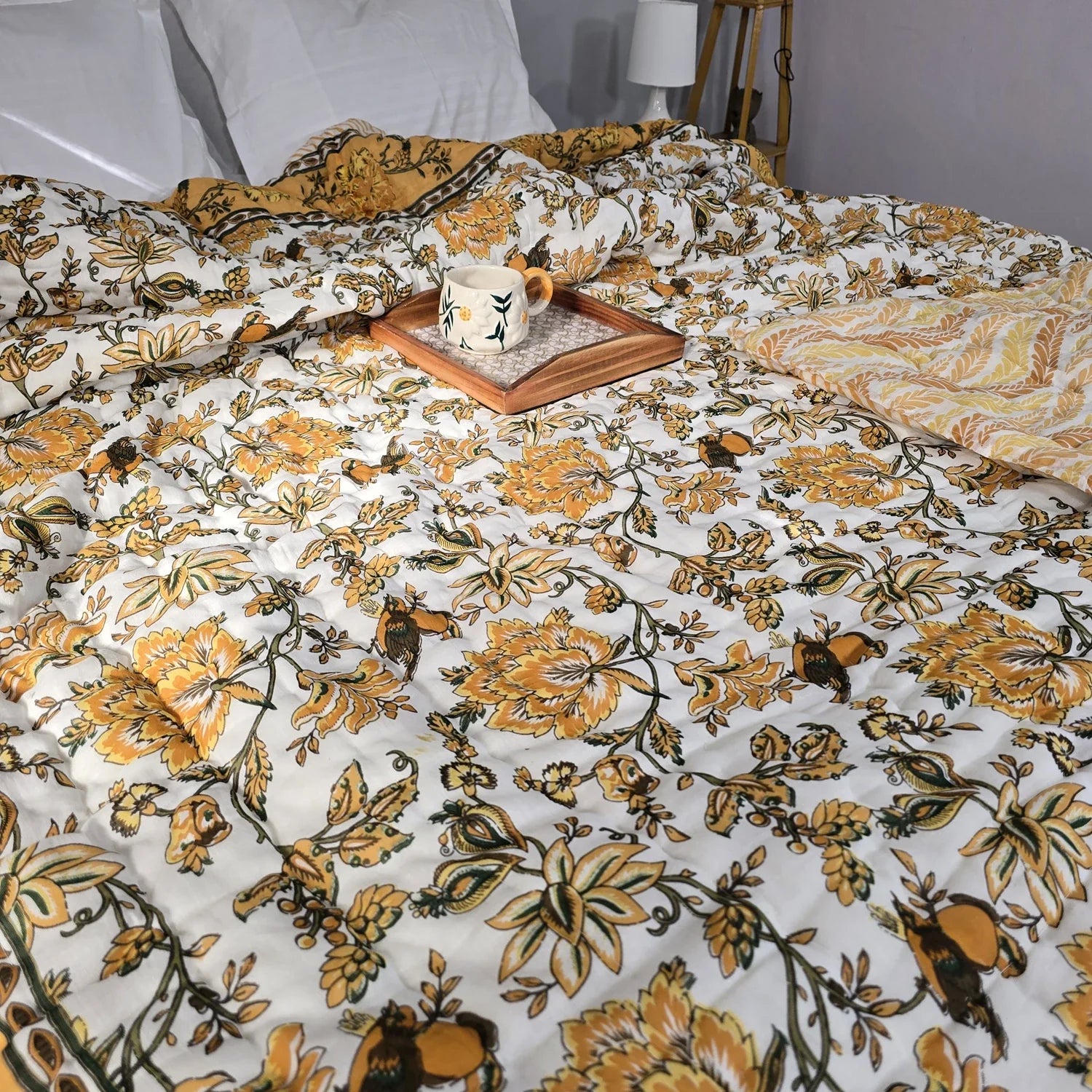 Hand Block Printed Jaipuri Cotton All season AC Quilt - Sunehri Gulzar (90X108 Inches)