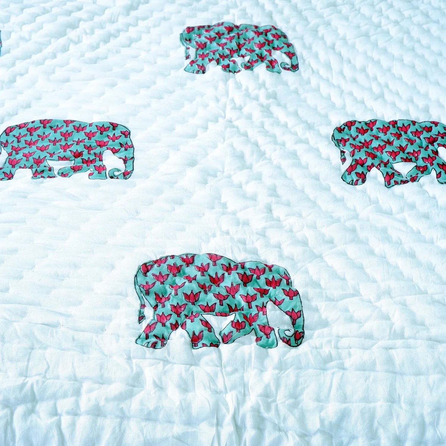 Hand Block Printed  Jaipuri Cotton All season AC Quilt - Haathi Jaal Motif (90X108 Inches)