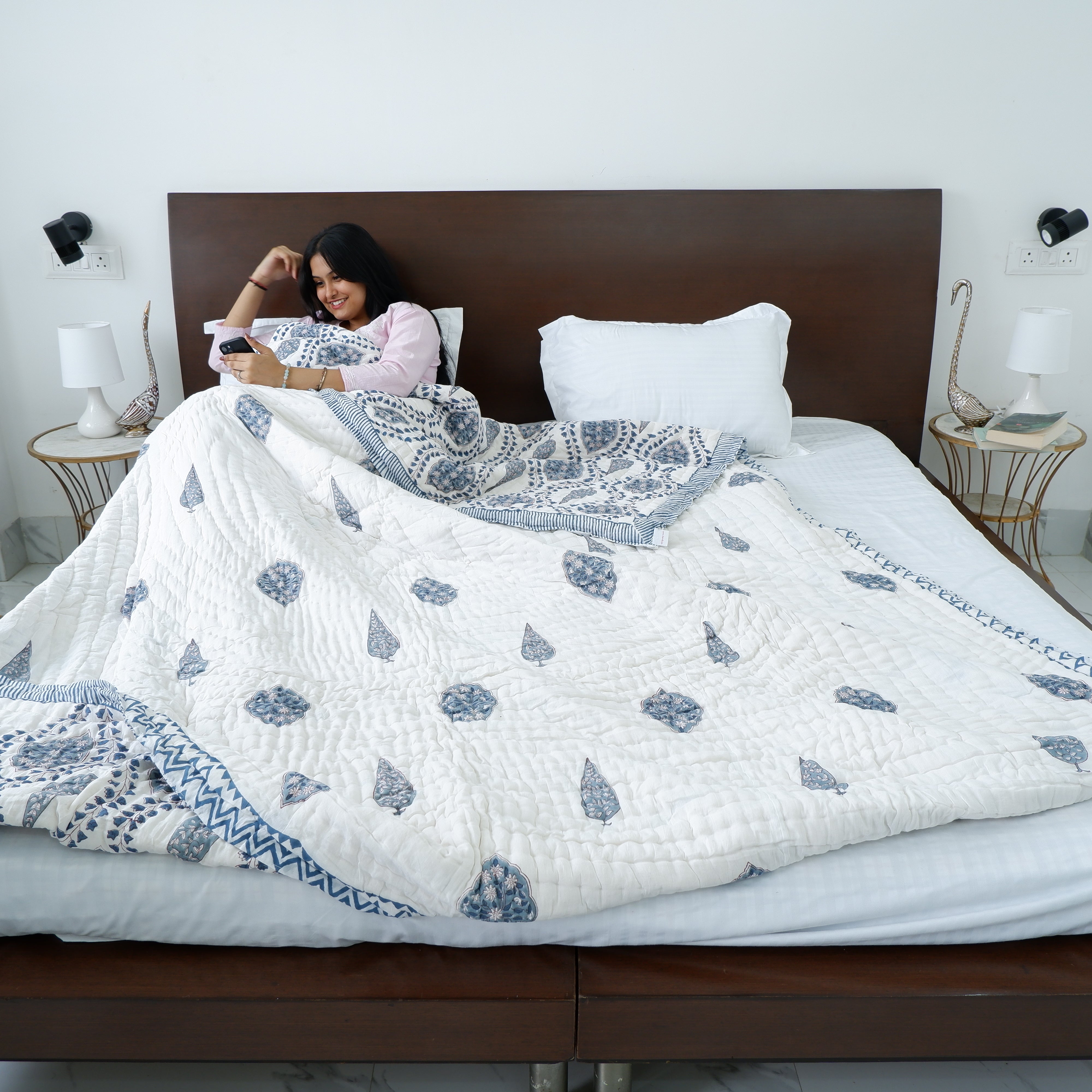 Hand Block Printed Mulmul Cotton Quilt - Basmat - Tarvik